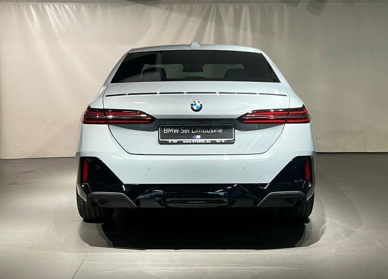 Neu BMW 520 M Sport 197 PS (144 kW) 2026 M brooklyn grau metallic Limousine