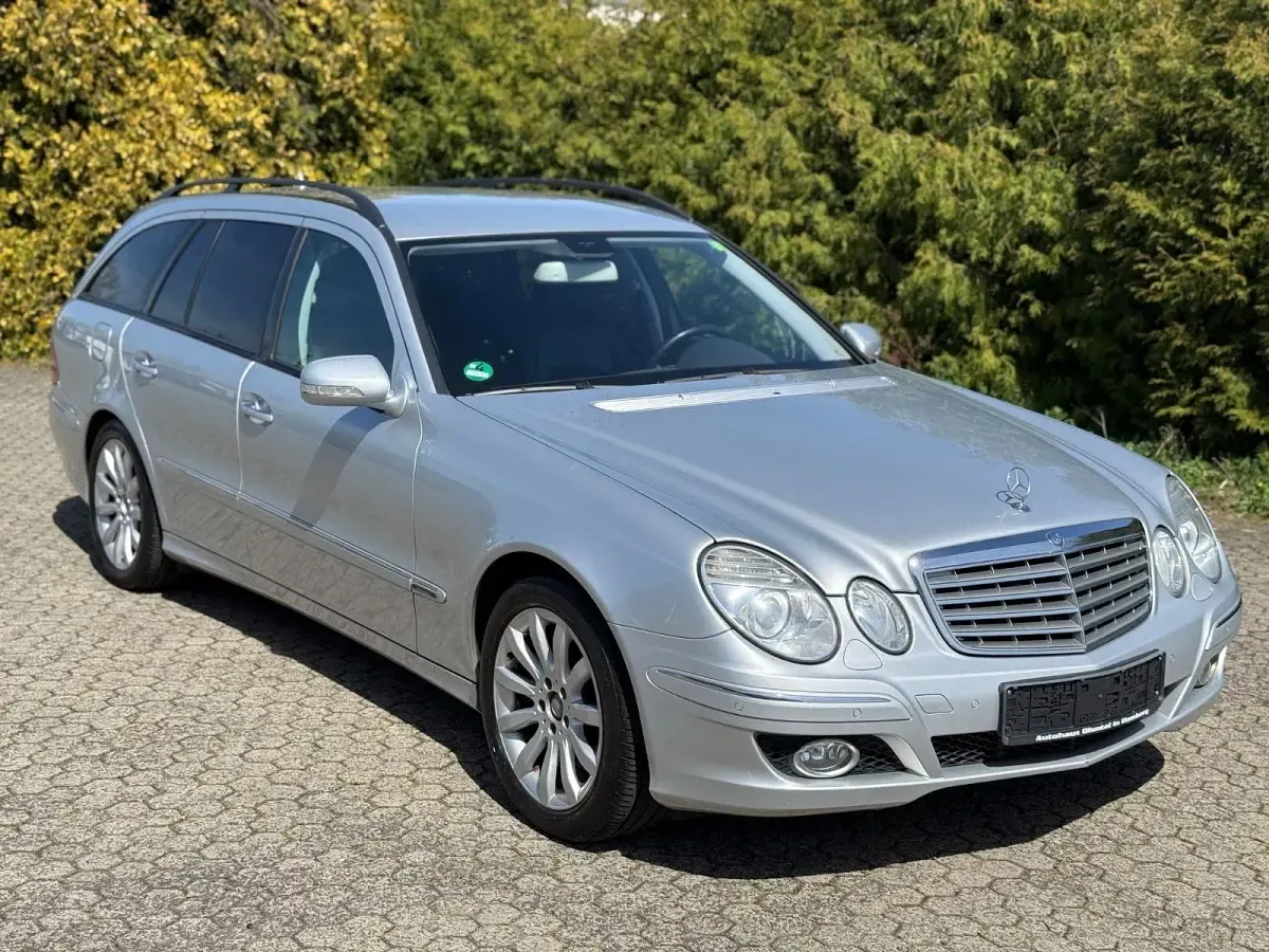 Gebraucht Mercedes E350 Elegance 272 PS (200 kW) 2007 Silber Kombi