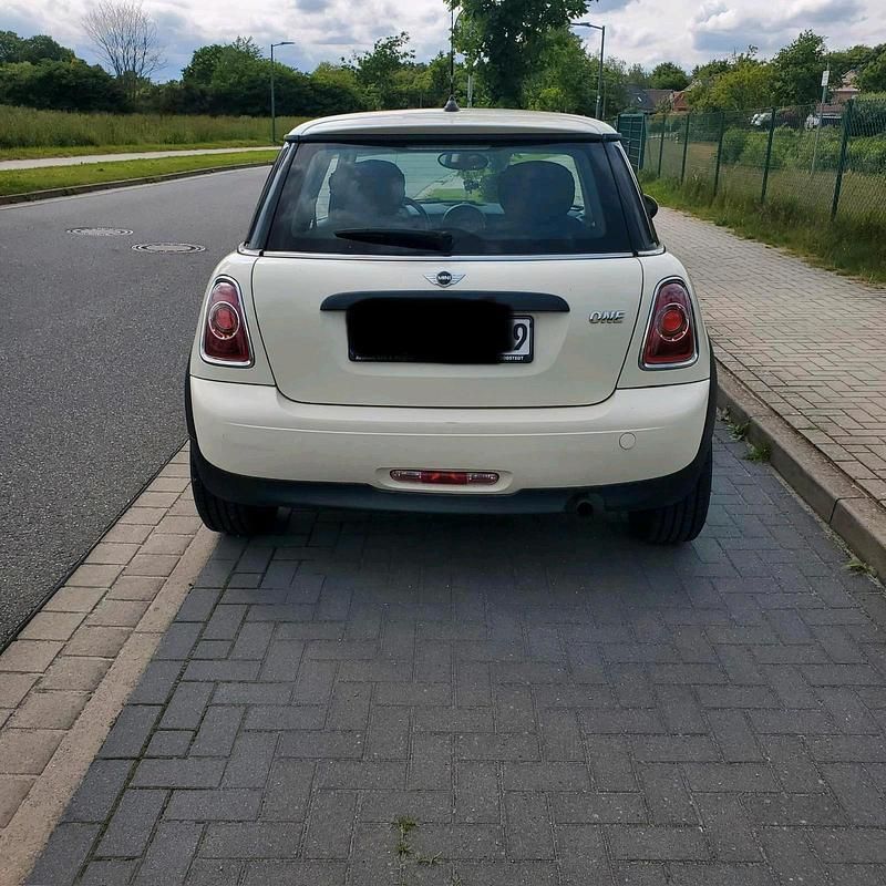 Beige Gebraucht 2013 Mini Cooper Kleinwagen | 6.000 € (Guter Preis) - Bild 1/4