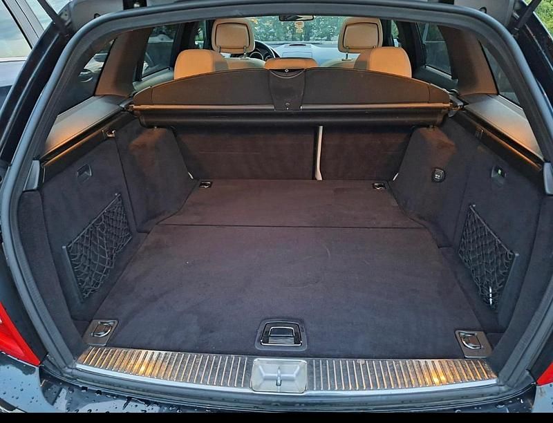 Gebraucht Mercedes C250 204 PS (150 kW) 2009 Schwarz Kombi