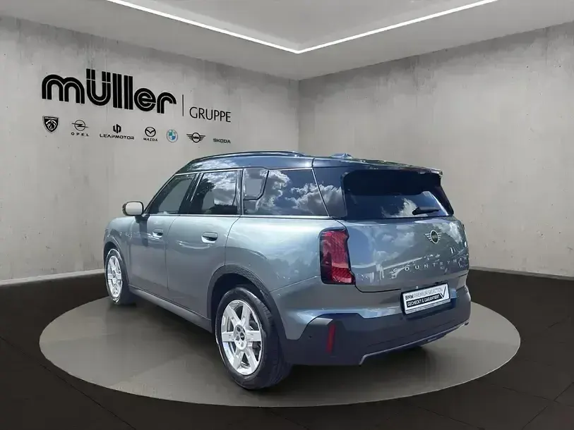 Gebraucht Mini Countryman 170 PS (125 kW) 2024 Smokey green (metallic) SUV