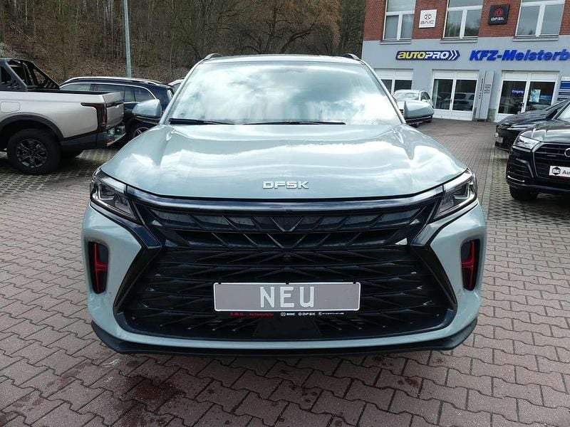 Neu DFSK Fengon 177 PS (130 kW) 2025 Grau SUV