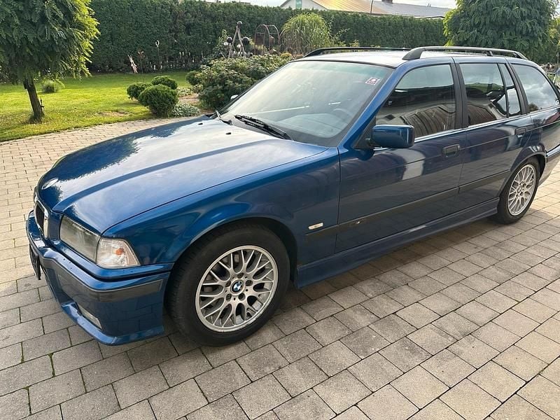 Gebraucht BMW 325 M Sport 1998 Blau Kombi