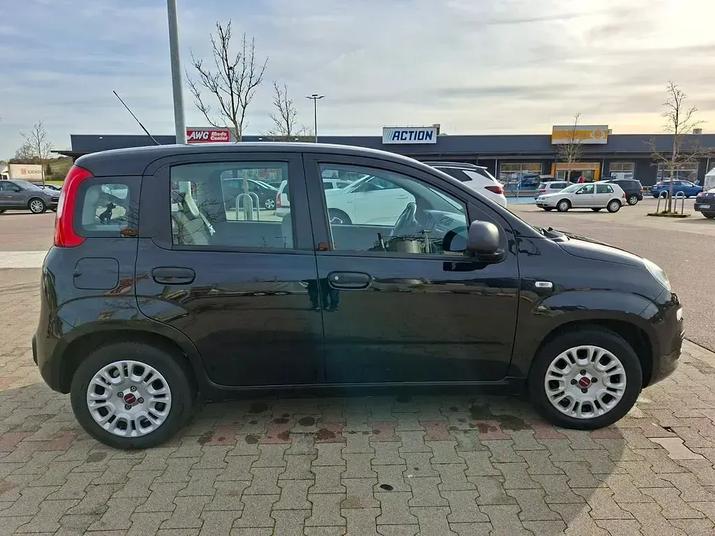 Gebraucht Fiat Panda 69 PS (50 kW) 2022 Schwarz Kleinwagen