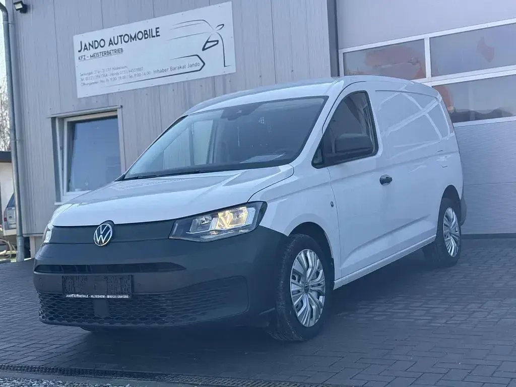 Usata VW Caddy 122 CV (89 kW) 2021 Bianco Monovolume