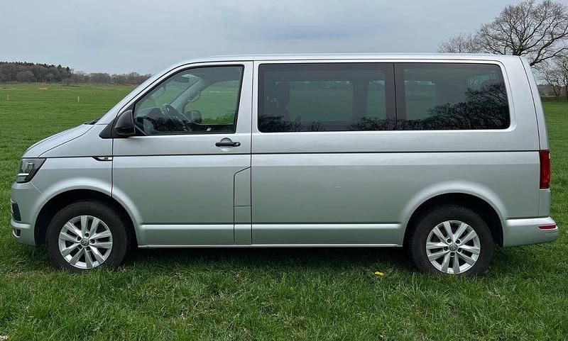 Second-hand VW T6 150 CP (110 kW) 2017 Argintiu Van