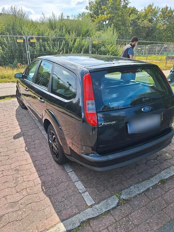 Gebraucht Ford Focus Sport 125 PS (91 kW) 2006 Schwarz Kombi