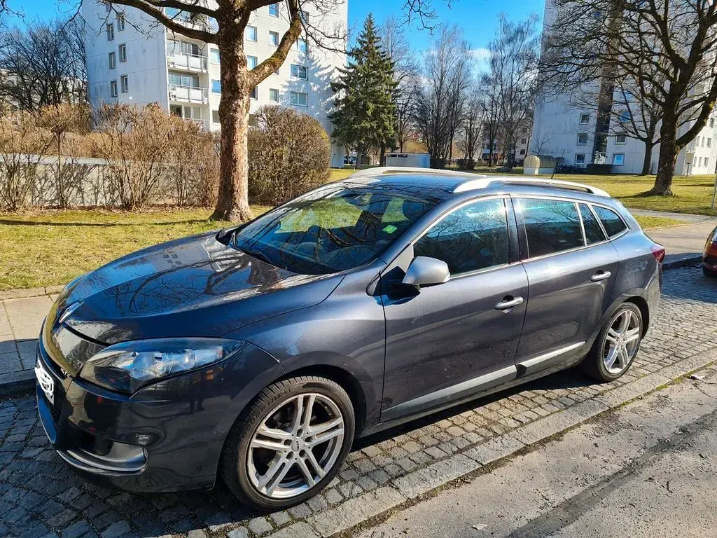 Gebraucht Renault Mégane GT GT 179 PS (131 kW) 2012 Schwarz Coupé
