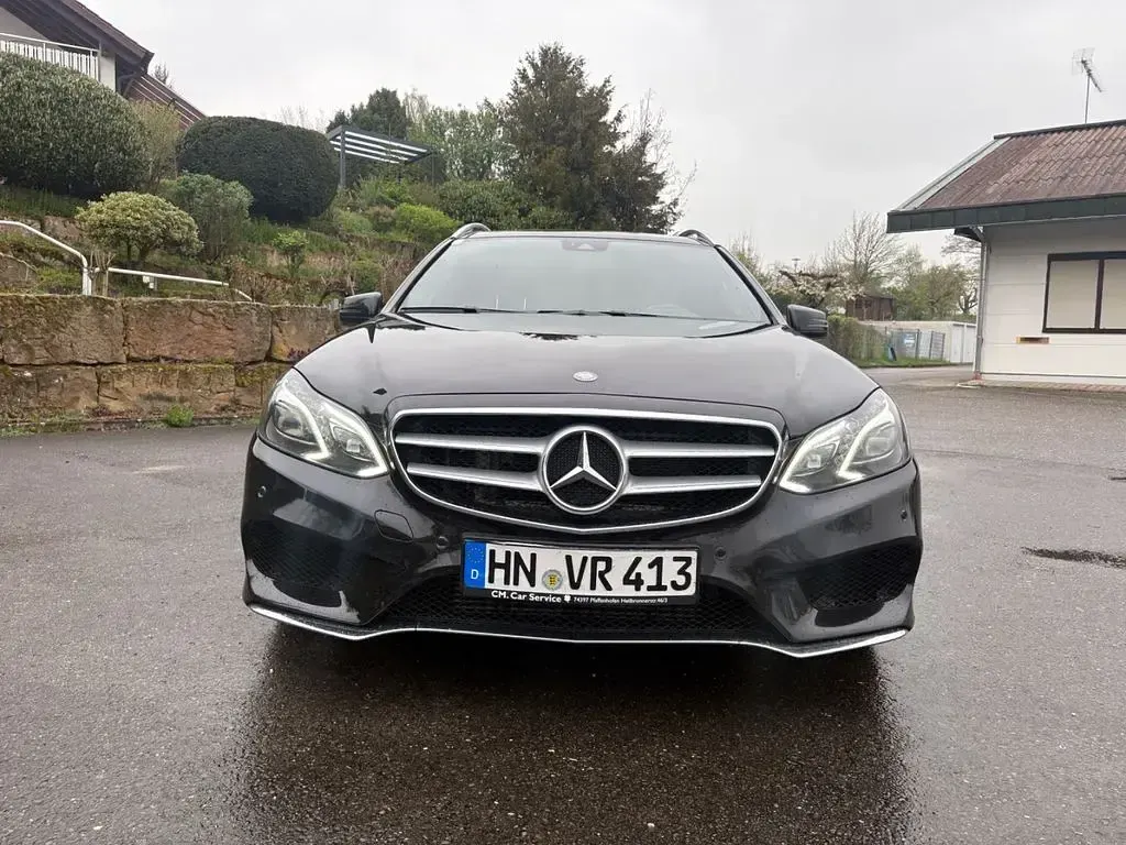 Gebraucht Mercedes E350 258 PS (189 kW) 2016 Schwarz Kombi