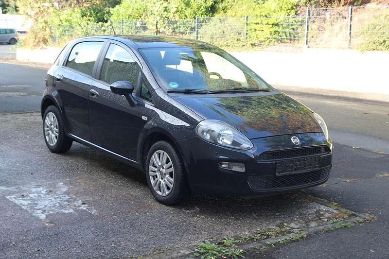 Blau Gebraucht 2012 Fiat Punto More Kleinwagen | 2.950 € (Fairer Preis) - Bild 1/4