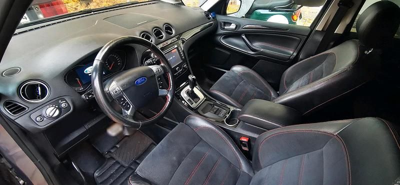 Gebraucht Ford Galaxy ST-Line 163 PS (119 kW) 2013 Grau Van / Kleinbus