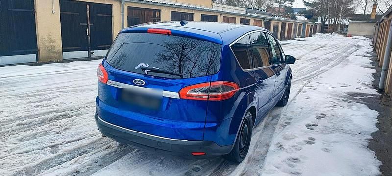Gebraucht Ford S-MAX Titanium 169 PS (124 kW) 2014 Blau Van / Kleinbus