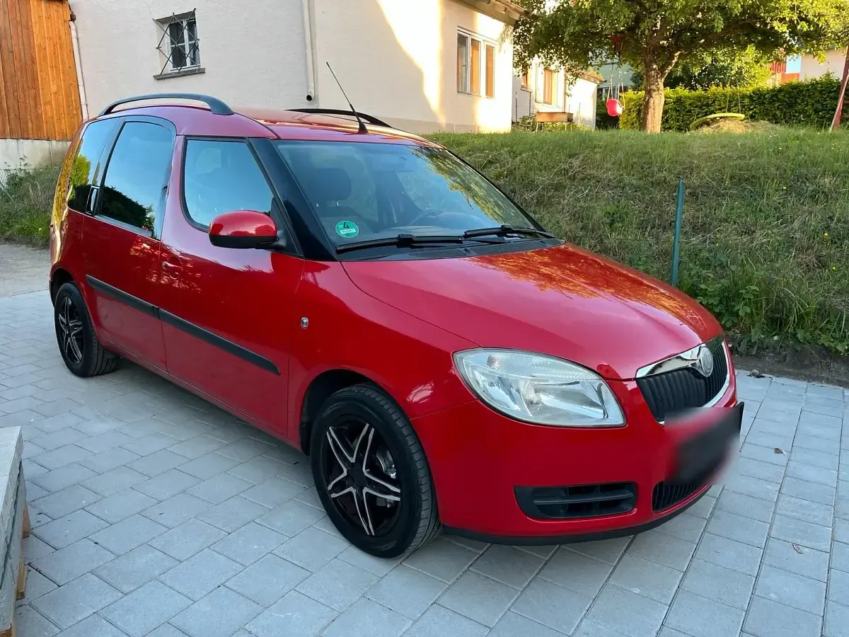 Gebraucht Skoda Roomster 86 PS (63 kW) 2011 Rot Van / Kleinbus