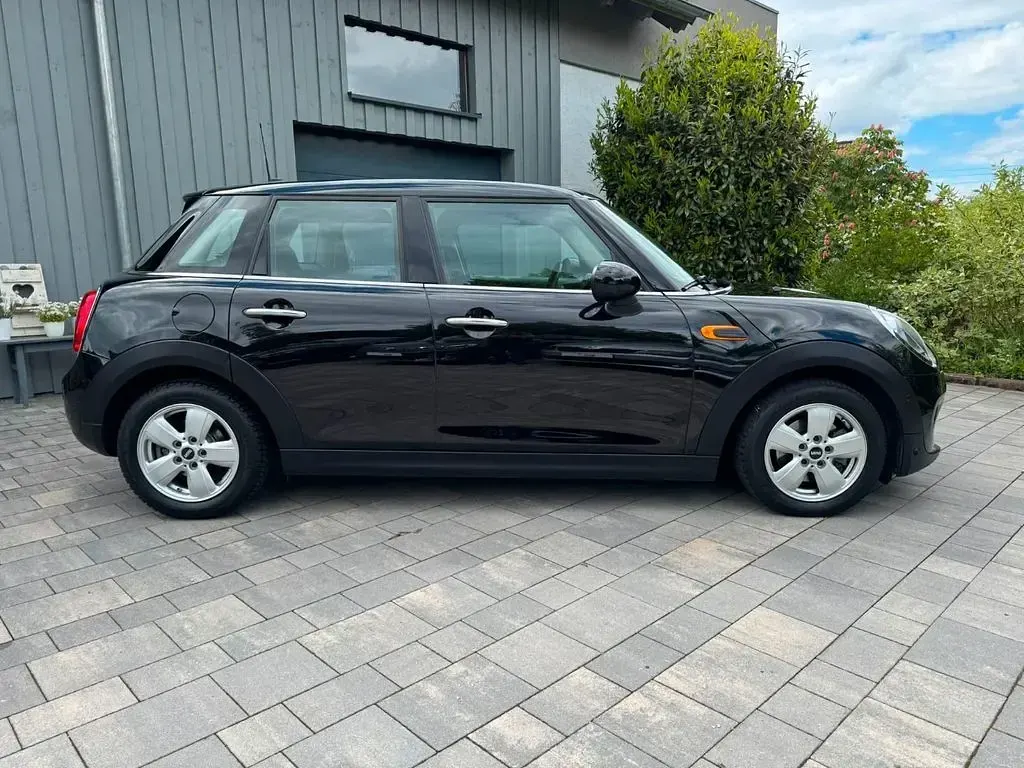 Gebraucht Mini ONE 102 PS (75 kW) 2019 Schwarz Kleinwagen