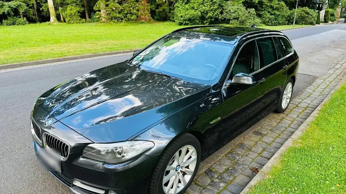Gebraucht BMW 525 218 PS (160 kW) 2015 Grau Kombi