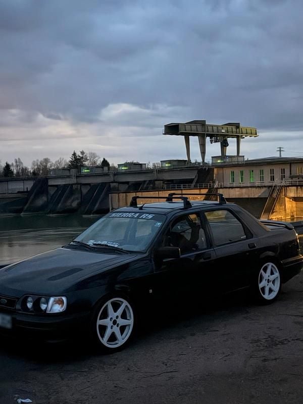 Gebraucht Ford Sierra 260 PS (191 kW) 1993 Blau Limousine