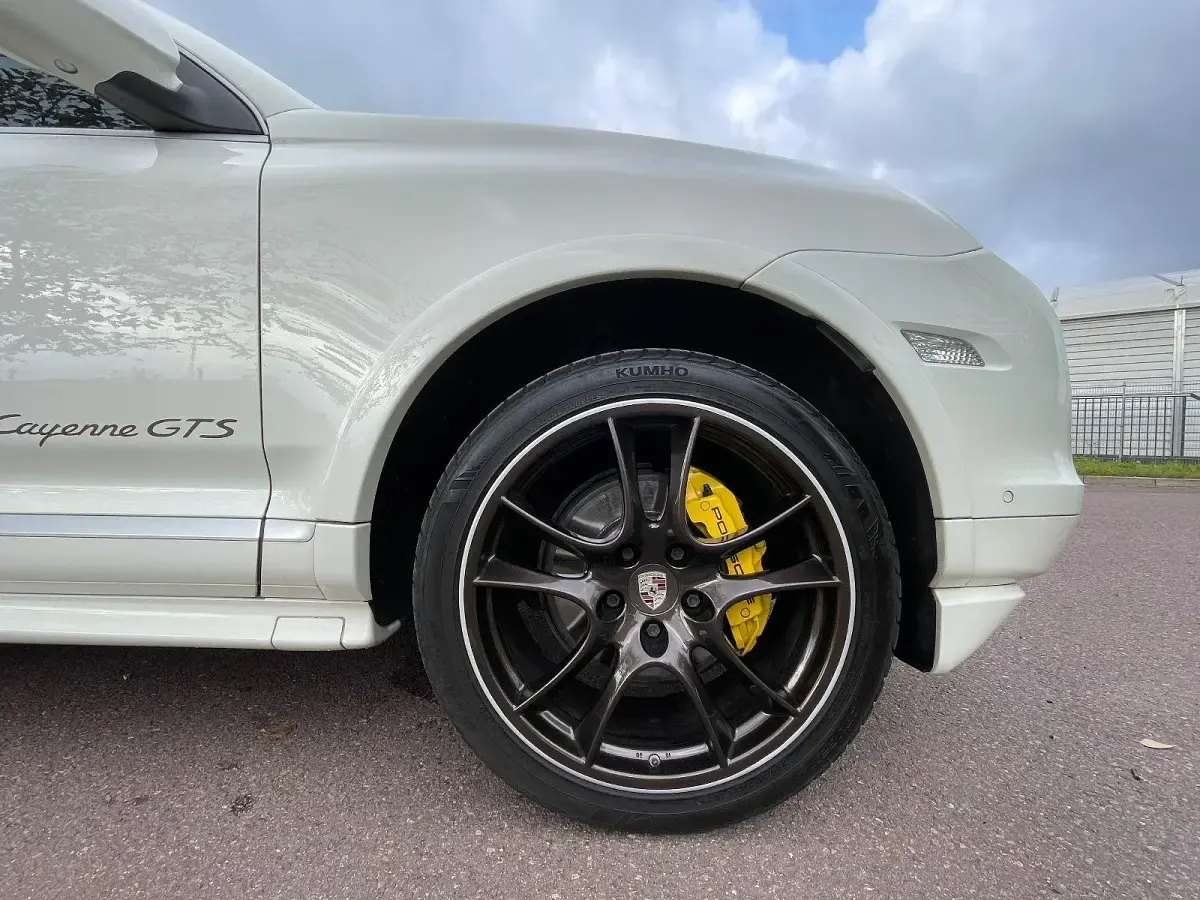 Gebraucht Porsche Cayenne GTS 405 PS (297 kW) 2009 Weiß SUV