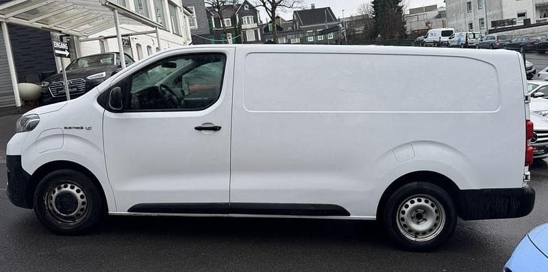 Gebraucht Toyota Proace Comfort 100 kW (136 PS) 2021 Weiß Van / Kleinbus