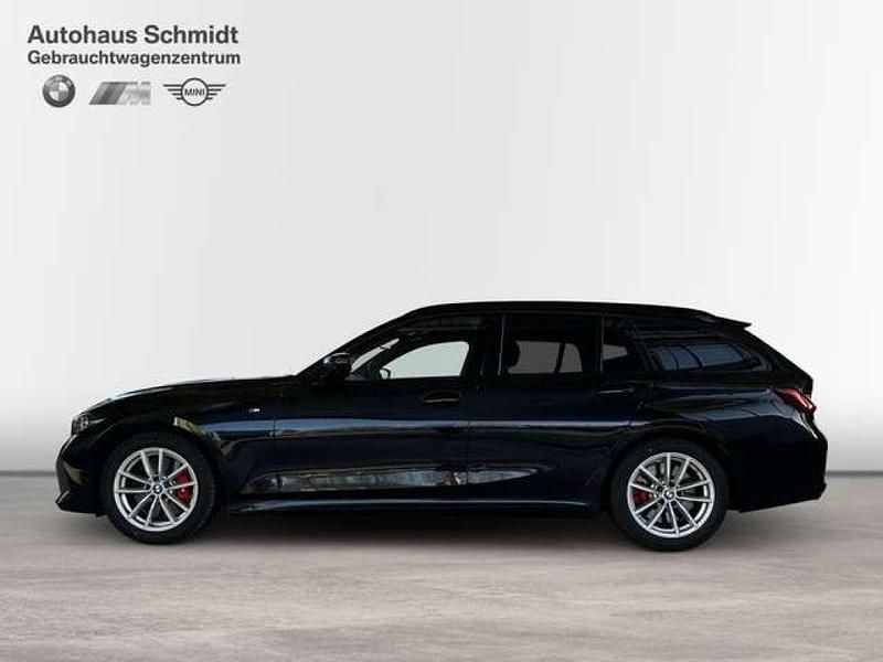 Gebraucht BMW 340 340 PS (250 kW) 2025 Saphirschwarz (metallic) Kombi