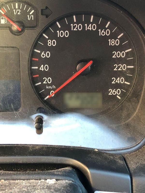 Gebraucht VW Golf IV 110 PS (80 kW) 2002 Grau Kleinwagen