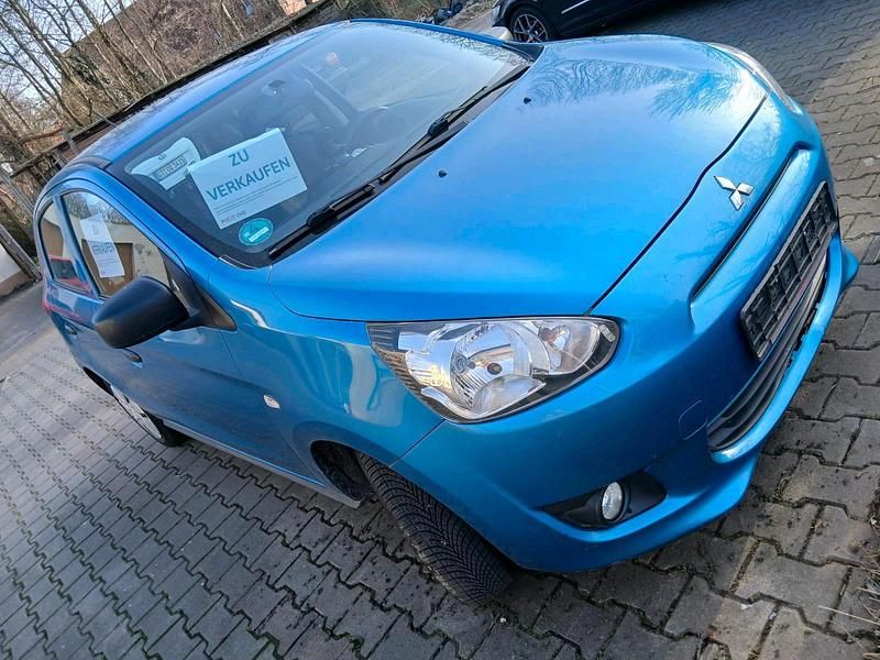 Second-hand Mitsubishi Space Star 71 CP (52 kW) 2015 Albastru Hatchback