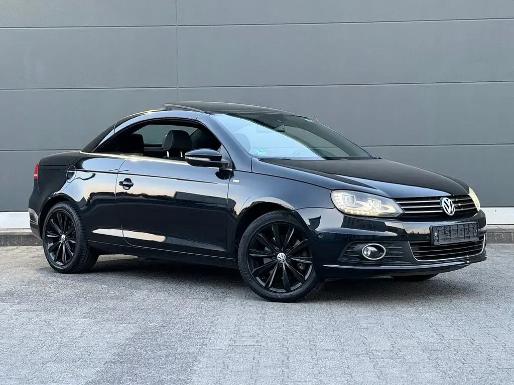 Używany VW Eos Cup 211 KM (155 kW) 2015 Czarny Kabriolet