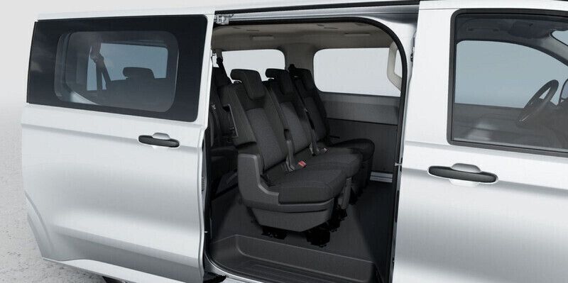 Gebraucht VW Multivan 150 PS (110 kW) 2022 Weiß Van / Kleinbus