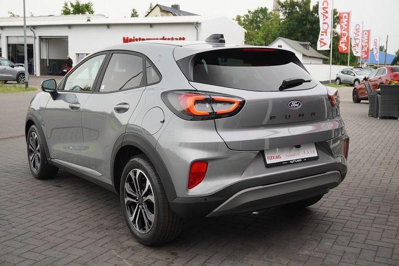 Neu Ford Puma Titanium 125 PS (91 kW) 2025 Silber SUV