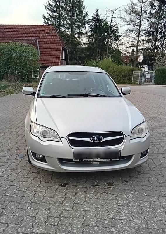 Silber Gebraucht 2007 Subaru Legacy Kombi | 1.799 € (Superpreis) - Bild 1/3
