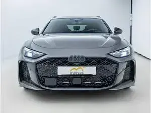 Neu Audi RS5 510 PS (375 kW) 2026 Grau (plateaugrau metallic) Kombi