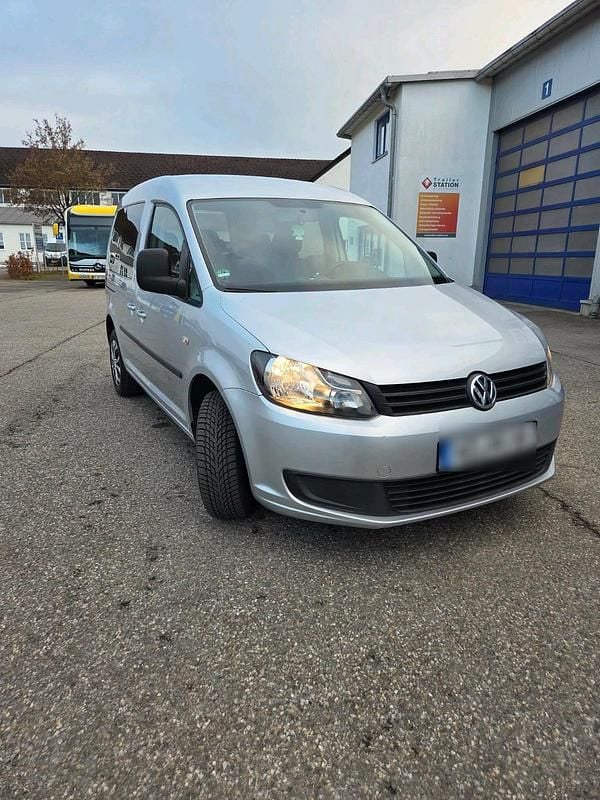 Gebraucht VW Caddy 105 PS (77 kW) 2011 Silber Van / Kleinbus