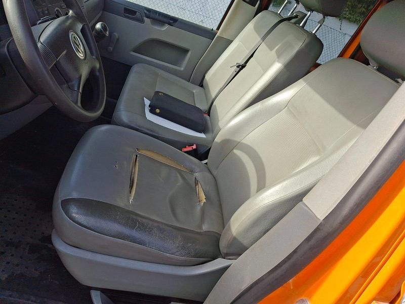 Gebraucht VW T5 105 PS (77 kW) 2006 Grau Van