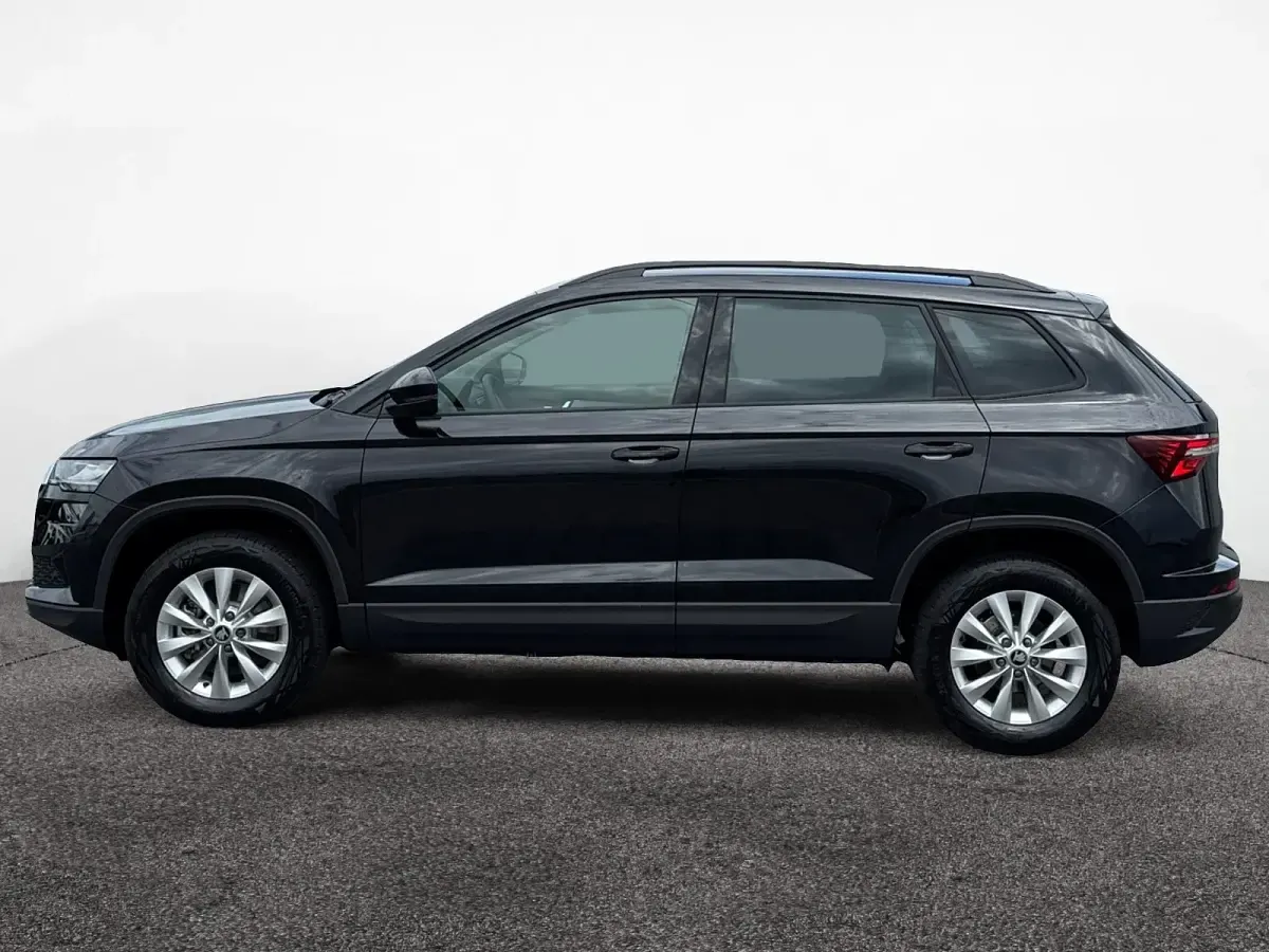 Gebraucht Skoda Karoq Selection 150 PS (110 kW) 2026 Schwarzmagic perleffekt SUV