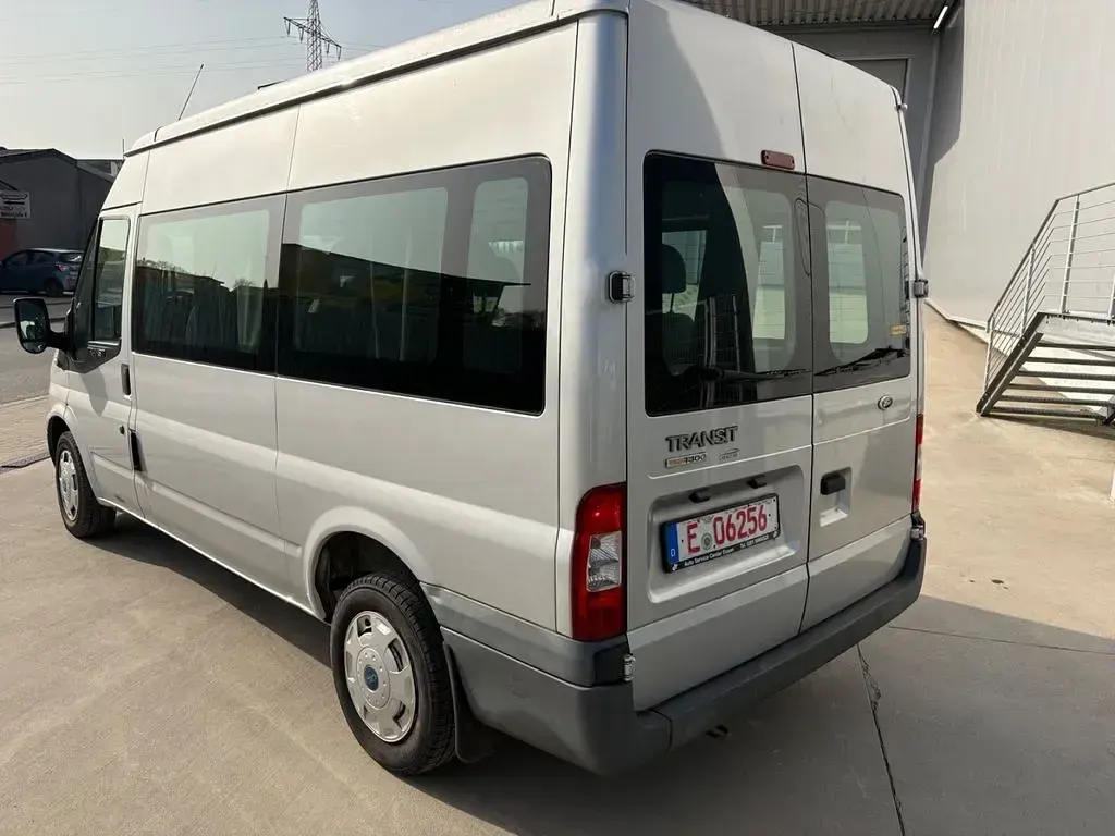Używany Ford Transit 110 KM (80 kW) 2008 Srebrny Sedan/Limuzyna