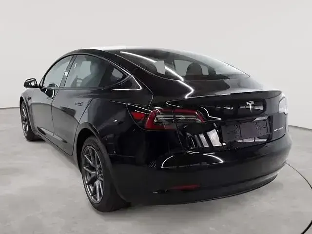 Usado Tesla Model 3 366 kW (498 HP) 2023 Preto Sedan