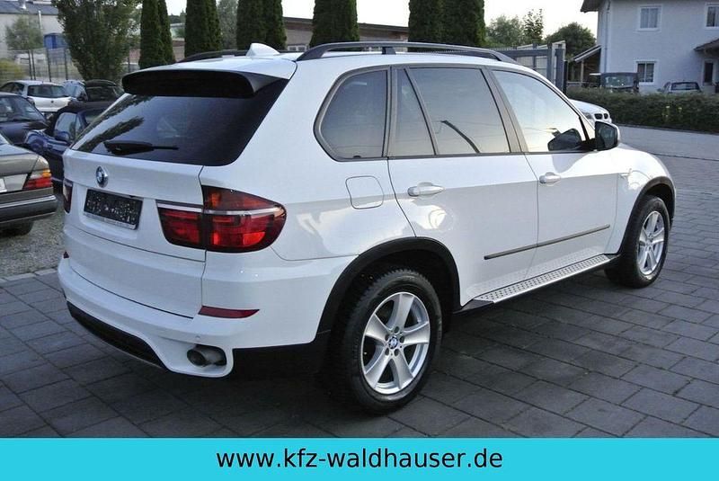 Weiß Gebraucht 2012 BMW X5 Comfort Edition SUV | 11.900 € (Superpreis) - Bild 1/4