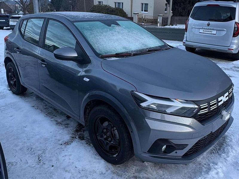 Neu Dacia Sandero Expression 101 PS (74 kW) 2026 Dolomitgrau Kleinwagen