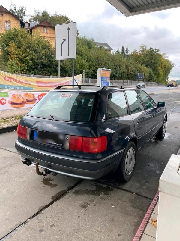 Blau Gebraucht 1993 Audi 80 Kombi | 2.399 € - Bild 1/4