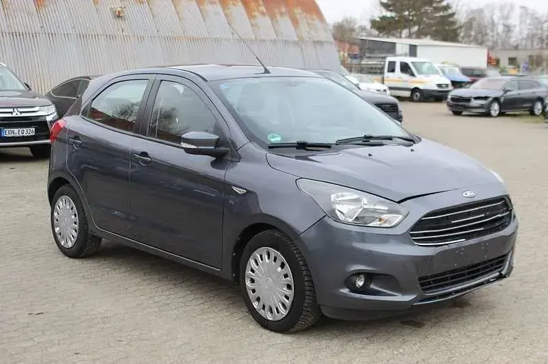 Gebraucht Ford Ka Cool & Sound Edition 86 PS (63 kW) 2018 Grau Limousine