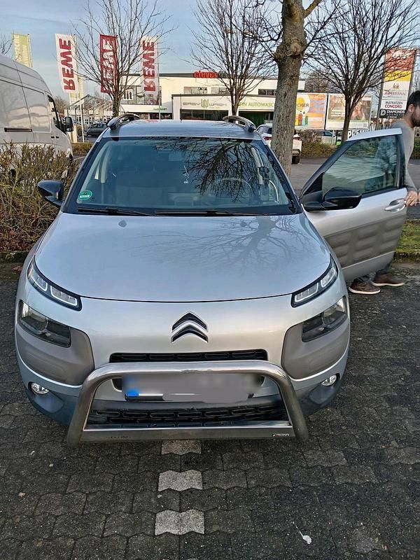 Gebraucht Citroën C4 Feel 82 PS (60 kW) 2015 Silber SUV