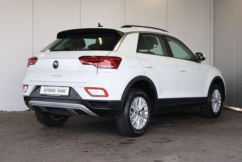 Gebraucht VW T-Roc Life 110 PS (80 kW) 2022 Weiß SUV