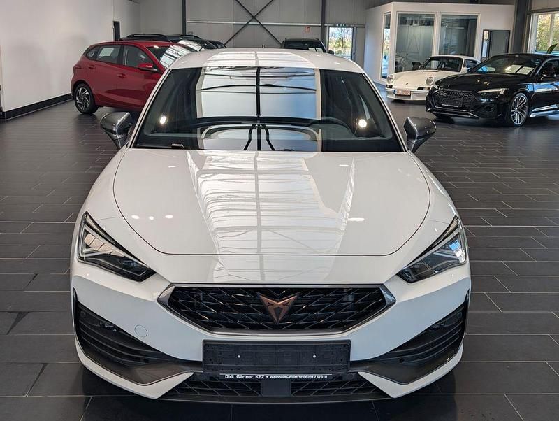Gebraucht Cupra Leon VZ1 300 PS (220 kW) 2024 Weiß SUV