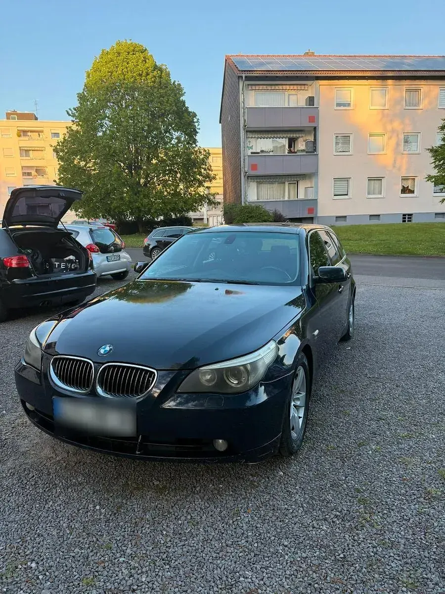 Second-hand BMW 525 177 CP (130 kW) 2005 Albastru Break