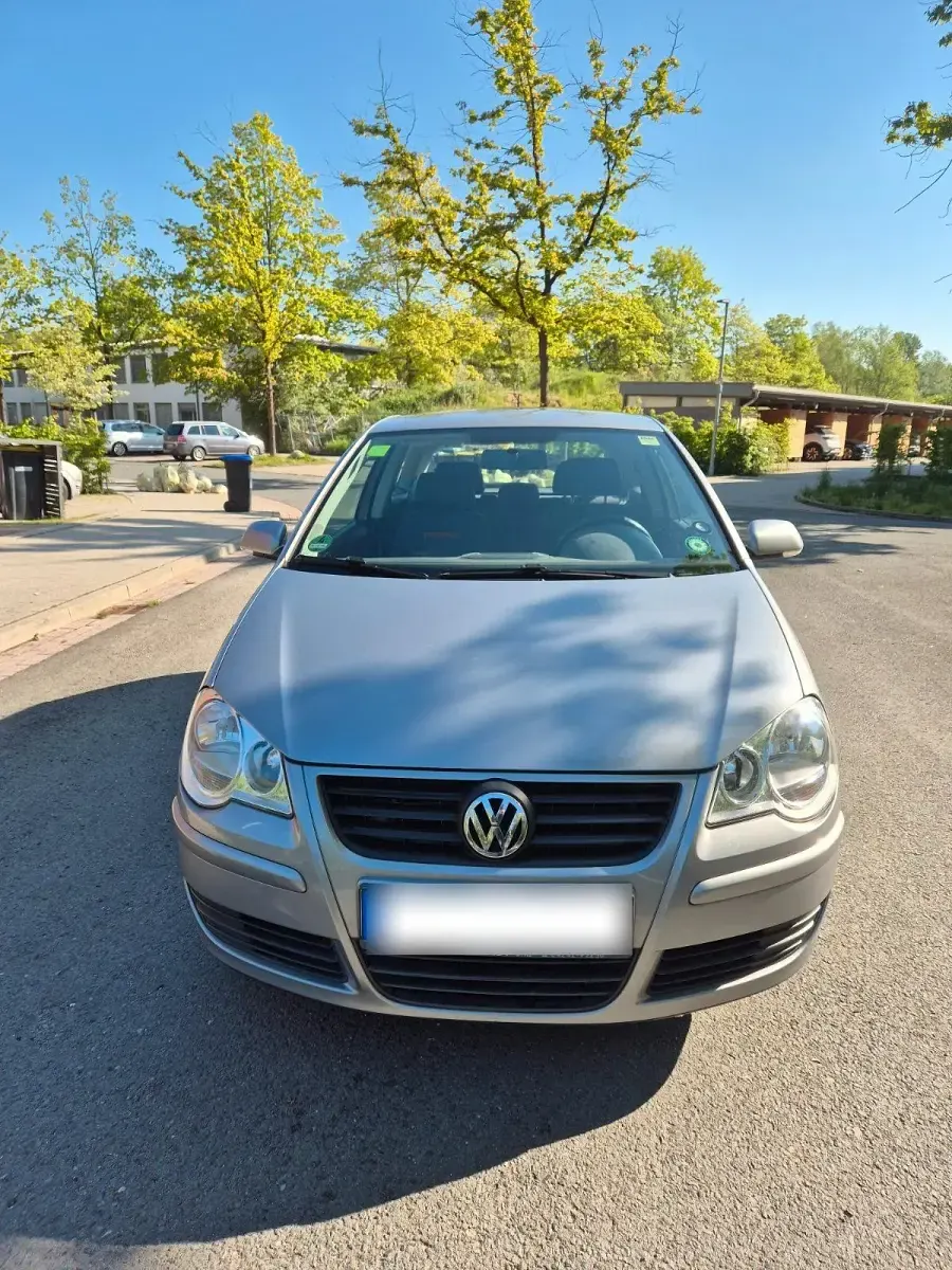 Używany VW Polo Trendline 55 KM (40 kW) 2006 Srebrny Hatchback