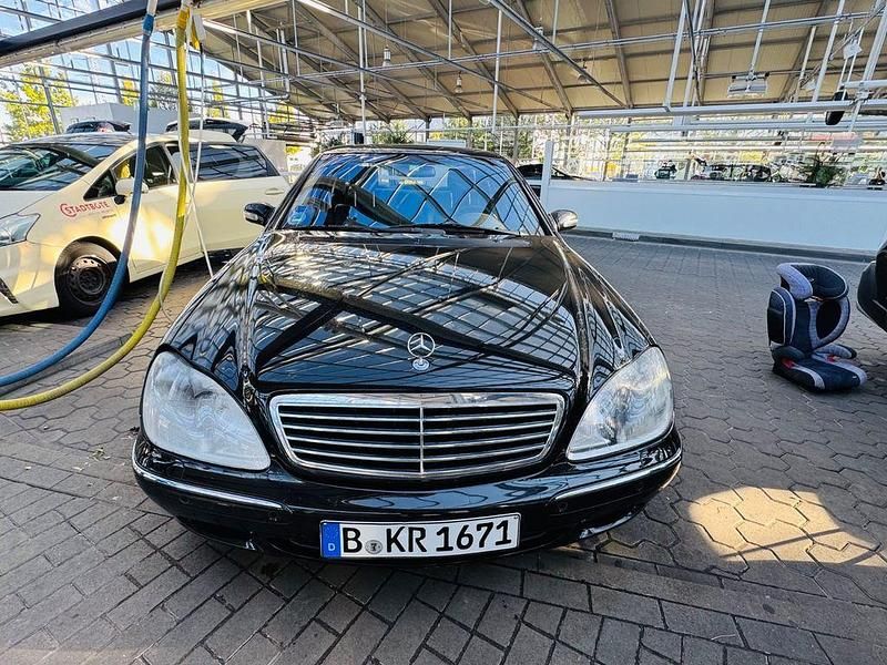 Gebraucht Mercedes S500 306 PS (225 kW) 1999 Schwarz Limousine