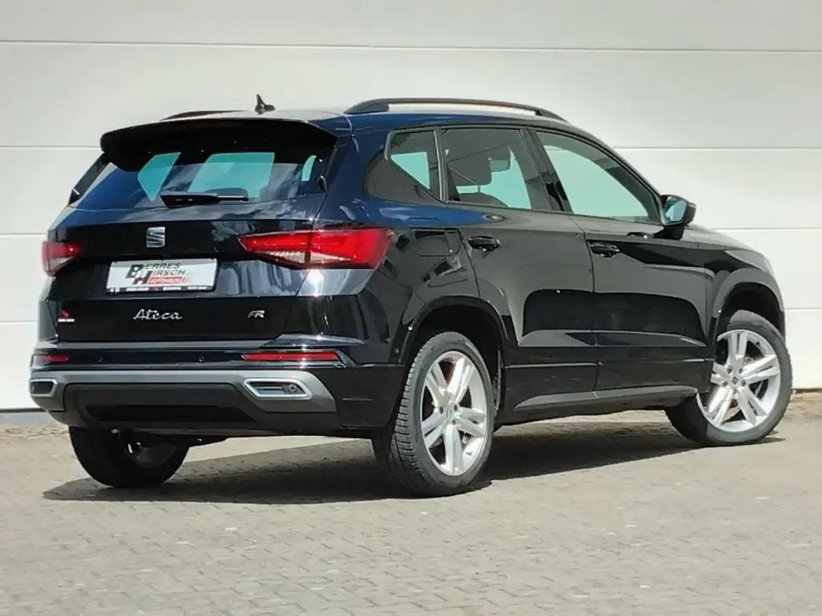 Gebraucht Seat Ateca FR 150 PS (110 kW) 2023 Magic schwarz metallic SUV