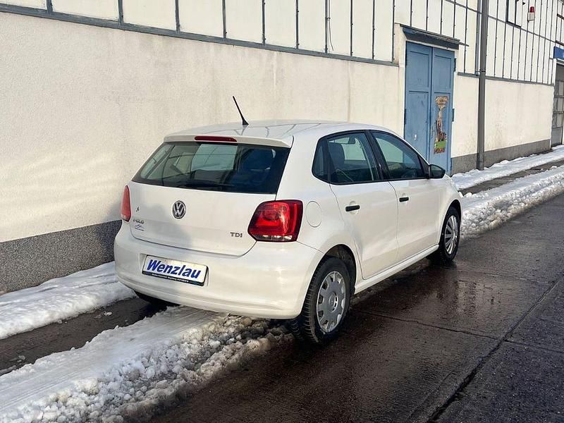 Gebraucht VW Polo Team 75 PS (55 kW) 2011 Weiß Limousine