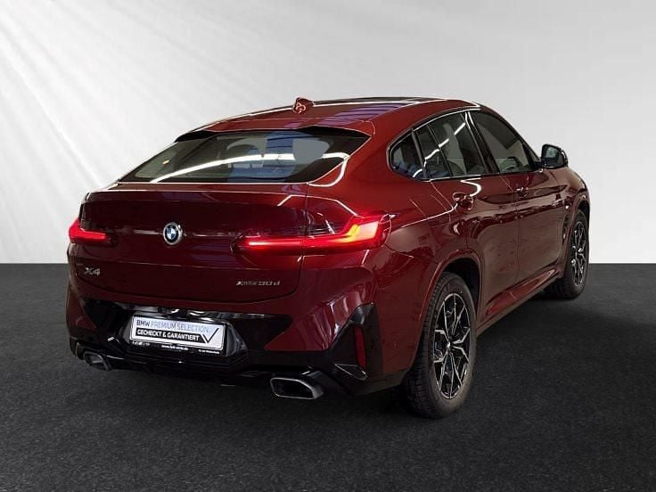 Gebraucht BMW X4 Efficient Dynamics 286 PS (210 kW) 2025 Aventurinrot iii SUV