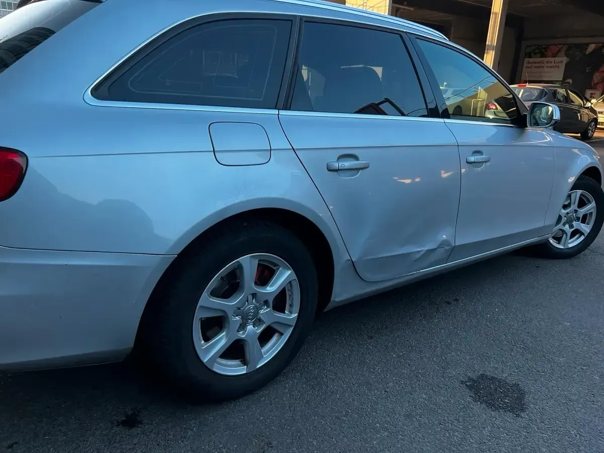 Gebraucht Audi A4 143 PS (105 kW) 2009 Silber Kombi