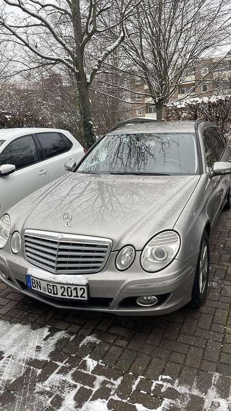 Gebraucht 2007 Mercedes E220 Elegance Kombi | 4.000 € (Fairer Preis) - Bild 1/2